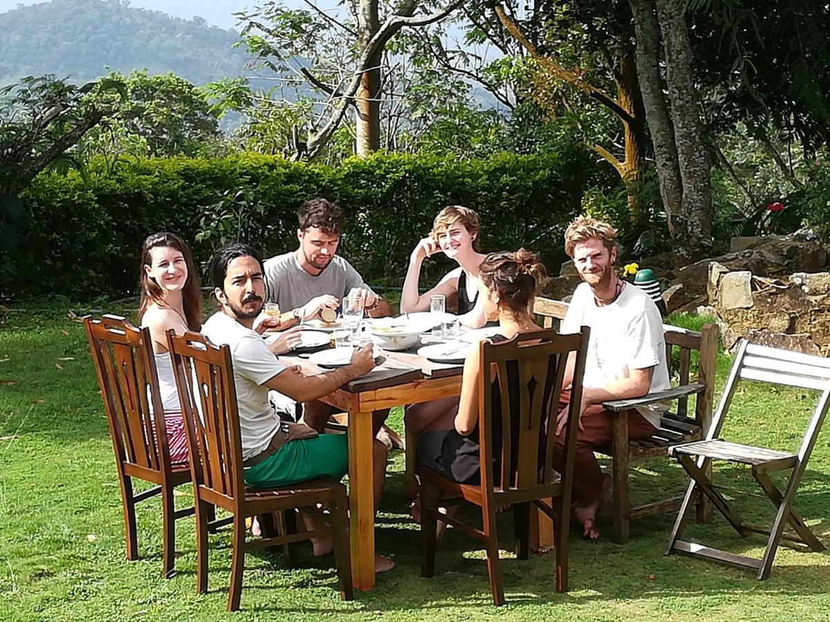 Jungle Tide Bed & Breakfast Kandy Exterior foto